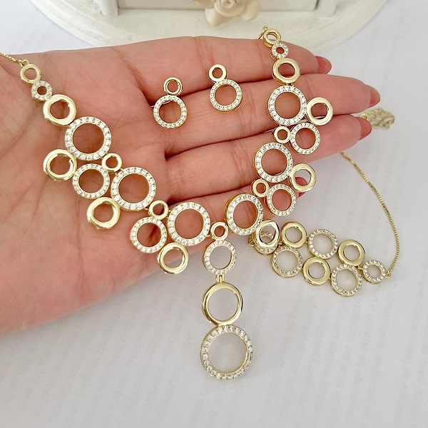 SET Colier, Bratara, Cercei